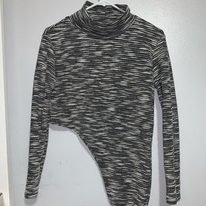 Asymmetrical long sleeve